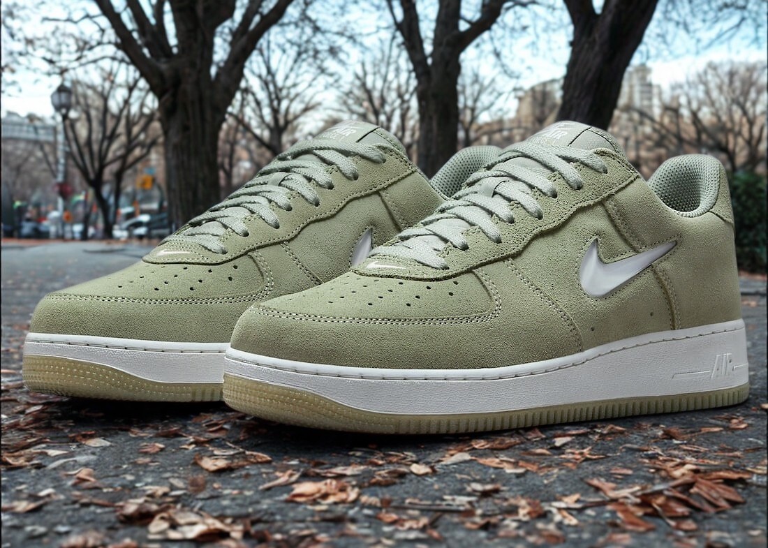 Nike Men's Air Force 1 '07 Low Color of the Month [DV0785-300