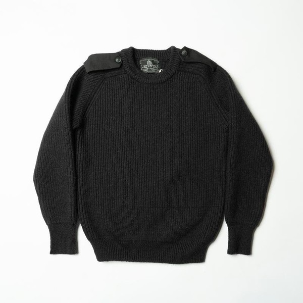 Men Vintage Sweater Black Wool 36 / S / 44