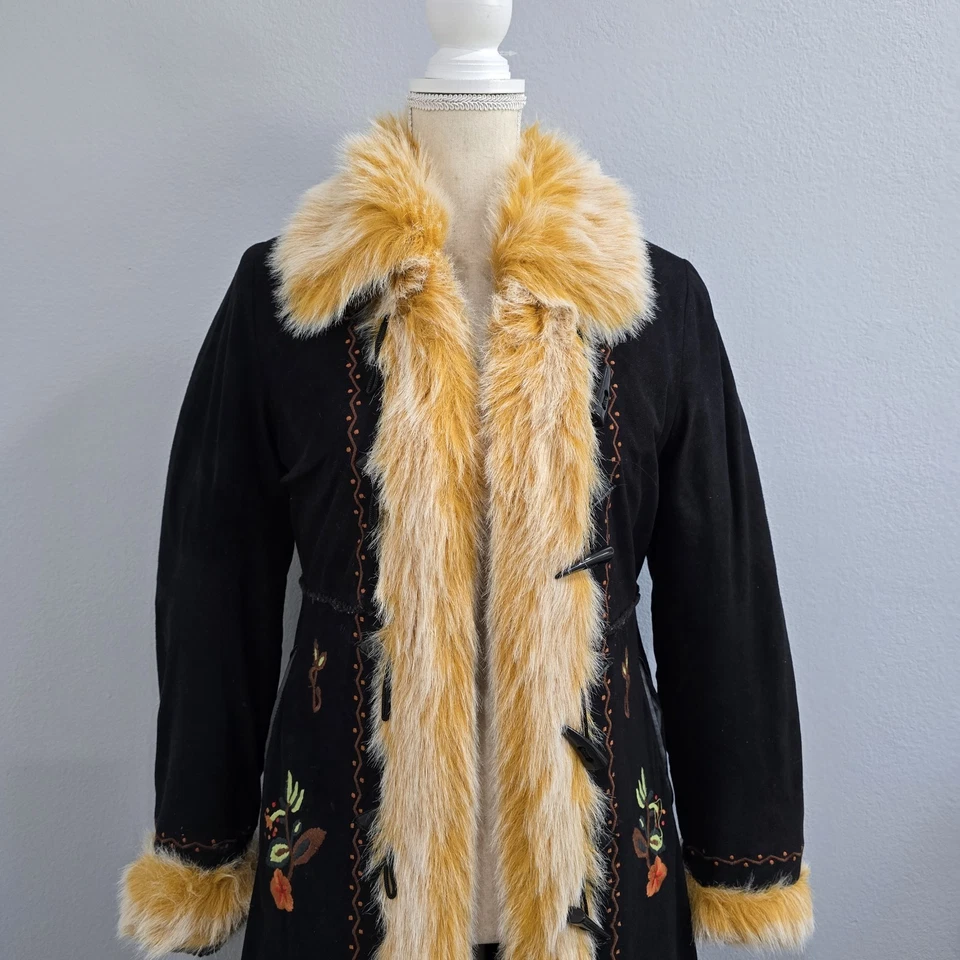 Vintage embroidered Penny lane coat.Vintage embroidered Penny lane coat. - Image 2 of 4