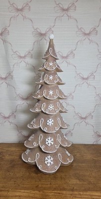 Gingerbread Christmas Tree Resin with White Icing Snow Flakes and Swirls