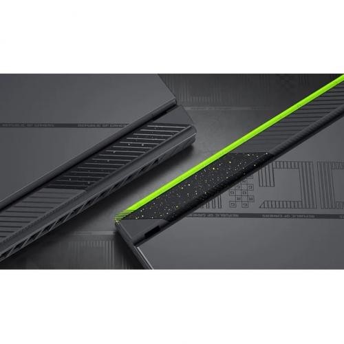 ASUS ROG Strix G18 18" 240Hz Gaming Laptop i9-13980HX 16GB RAM 1TB SSD RTX 4070 - Picture 7 of 12