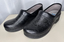 Dansko LT PRO TOOLED BLACK FLORAL Leather Slip On Clogs W's 12.5-13 Mens 9.5-10