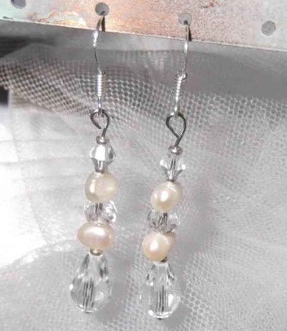 FRESHWATER PEARL PEAR DROP CRYSTAL DANGLE EARRINGS, PIERCED HOOK, NEW, AUSTRALIA - Image 2 of 4