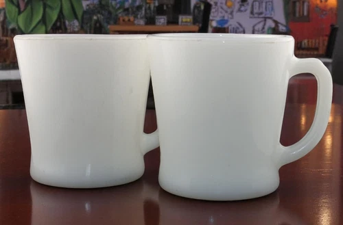 Vintage Fire-King D Handle Milk Glass Mugs Set Of 2 White Anchor Hocking Coffee