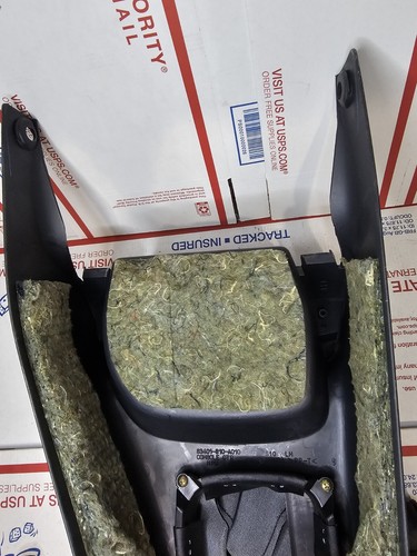 97-01 Honda CRV RD1 Manual 5 Speed Center Console Shift Bezel Boot Trim OEM - Picture 11 of 11