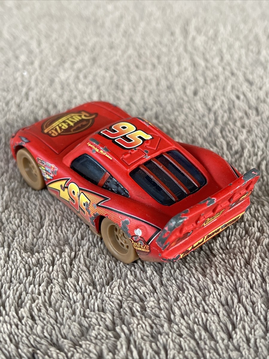 Disney Pixar Cars Dirt Track Lightning Mcqueen Mattel 1:55 Scale