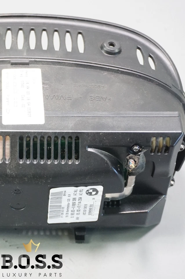 2006-2009 BMW 323i 8.8 inch Dash Mounted Display Screen Part Number 6582-6989396 - Image 4 of 4