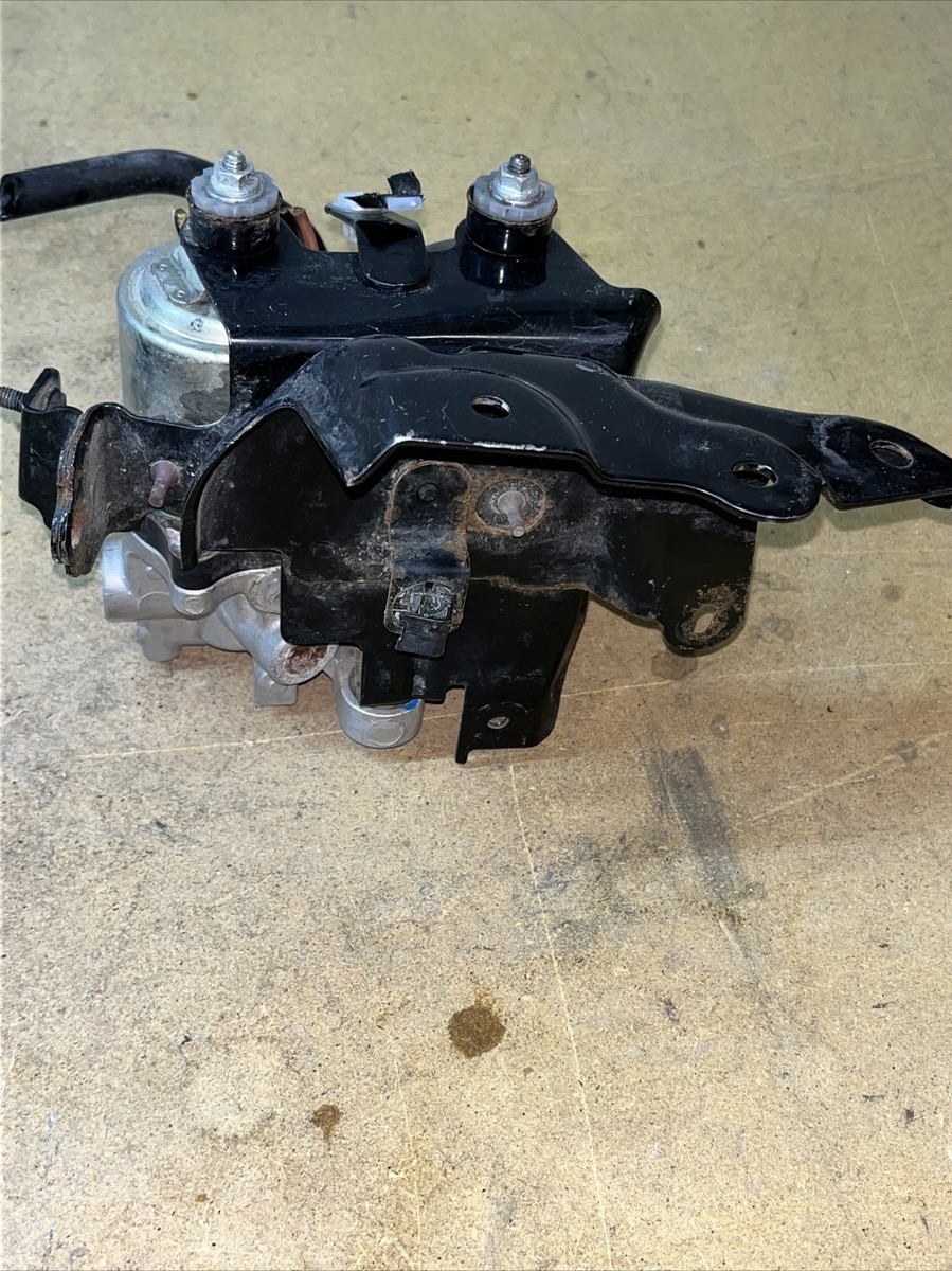 Y　　50PRIUS 30% Toyota Prius ZVW30 ABS Anti Lock Brake Booster Pump Actuator