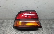 Feu arrière Nissan MAXIMA