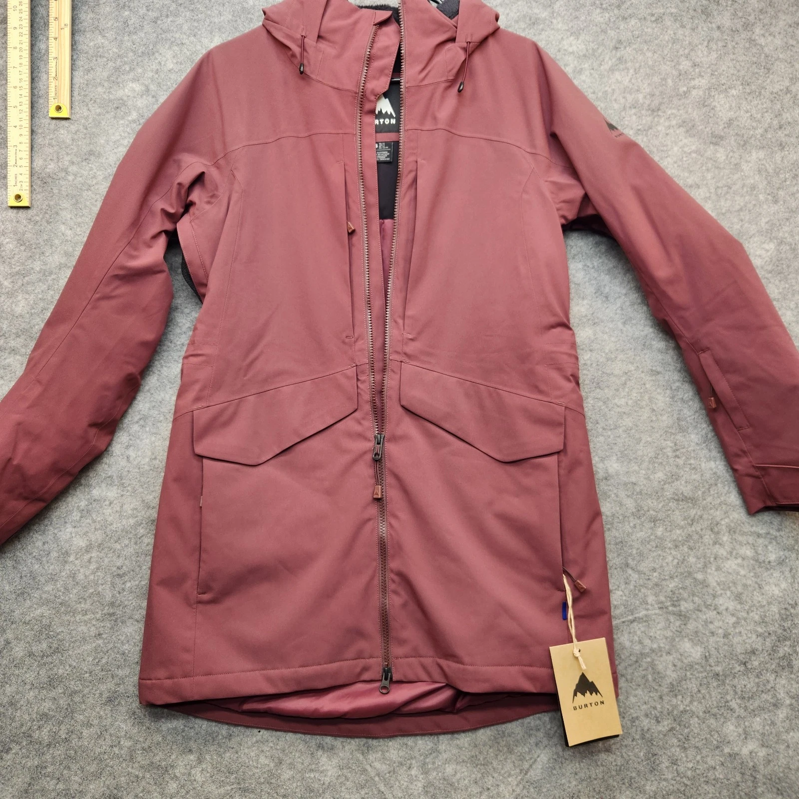 NWT Burton Womens Prowess 2.0 JK Snowboarding Jacket Almandine Size XS