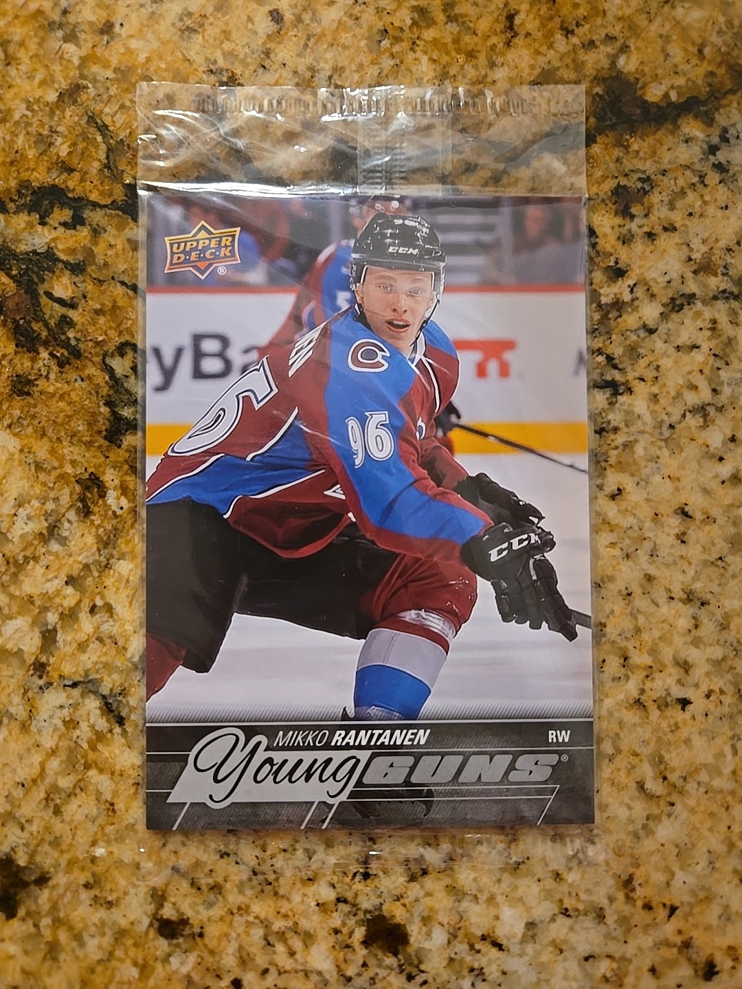 2015-16 Mikko Rantanen Upper Deck Oversized Young Gun RC 3 1/2 X 5 #206