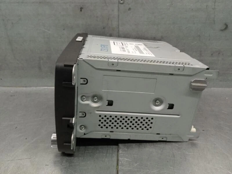 3C8035195F schermo multifunzione per VOLKSWAGEN POLO (6R1) 1.2 TSI 2009 5659639 - Immagine 4 di 4