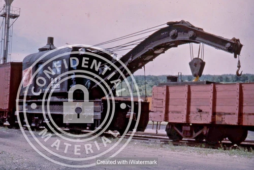 DUPLICATE EKTACHROME DULUTH WINNIPEG & PACIFIC RR CRANE # 50130 DULUTH MN 1963