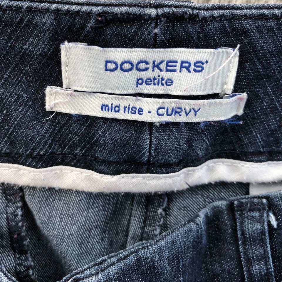 Lote de dos pantalones de mezclilla azul curvilíneo de tiro medio talla 4P Dockers para mujer Foto 3 de 4