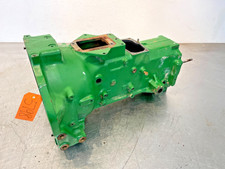 1995 John Deere 770 Tractor Transmission Bell Housing