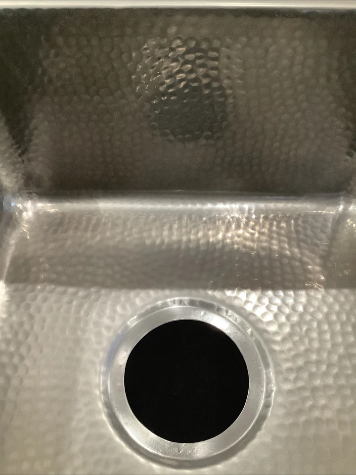 Fregadero de baño de cobre martillado Stone Forest: 15x15" acabado metálico SCP22BSS Y2 $900 Foto 4 de 4