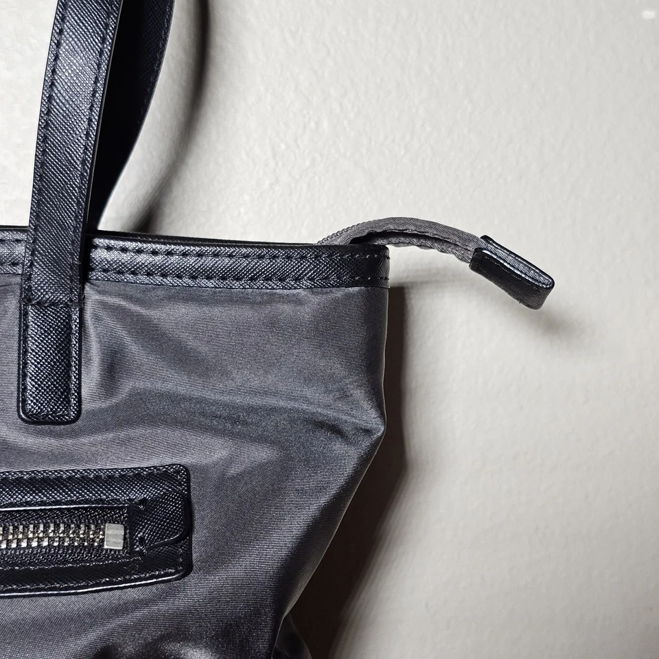 Michael Kors Cartera Bolso de Mano Gris Nylon Negro Cuero Bolso de Hombro Cremallera Superior Foto 3 de 4