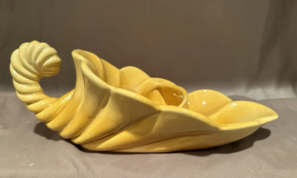 Handmade Hand Painted Rare Royal Haeger Cornucopia Planter Art Pottery Decor - Image 4 of 4