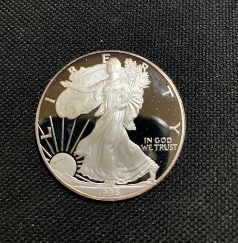 American Silver Eagle/Walking Liberty $1 - Uncirculated – 1996