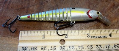 Lucky Craft Pointer 95SP Multi Jointed Rattling Jerkbait Lure
