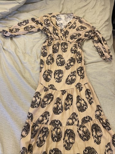 Made in Italy Totenkopf Kleid Einheitsgröße Grube zu Grube 50 cm passt 12-16 schmeichelhafter Stil - Bild 2 von 8
