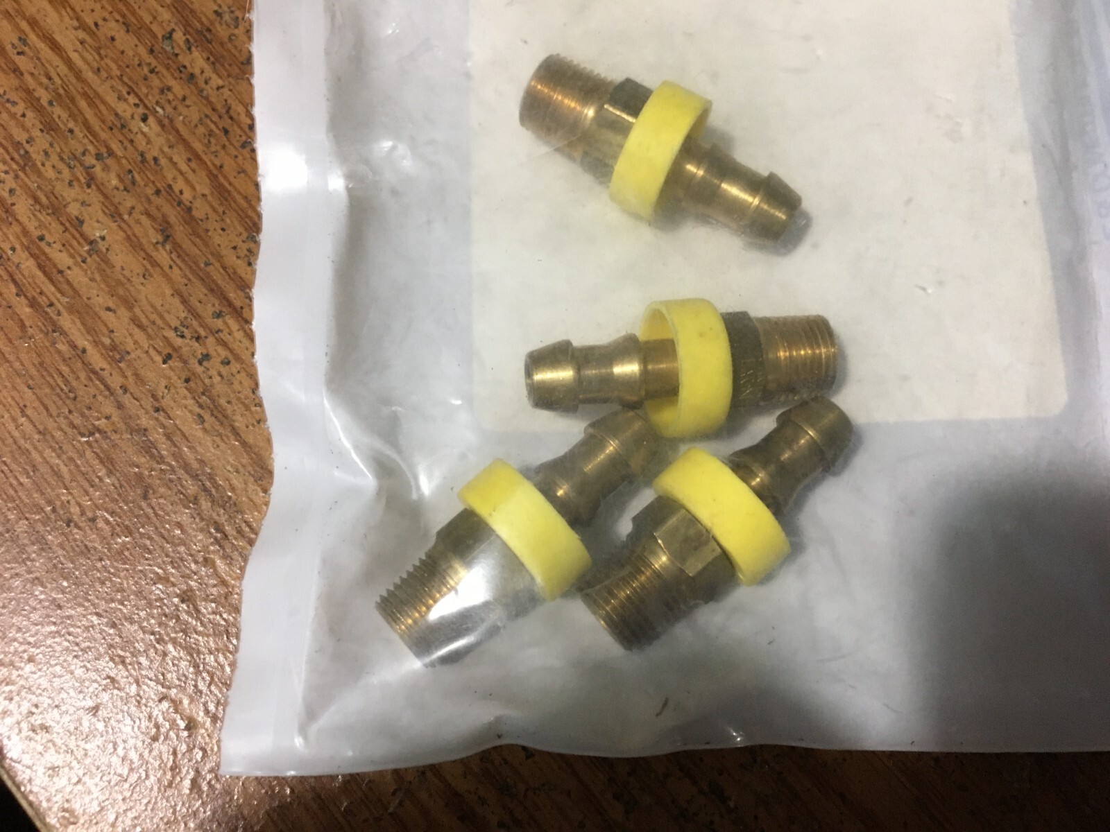 (4) Eaton® 1/4" Hose x 1/8" Male NPT Brass BarbTite Hose Barb eBay