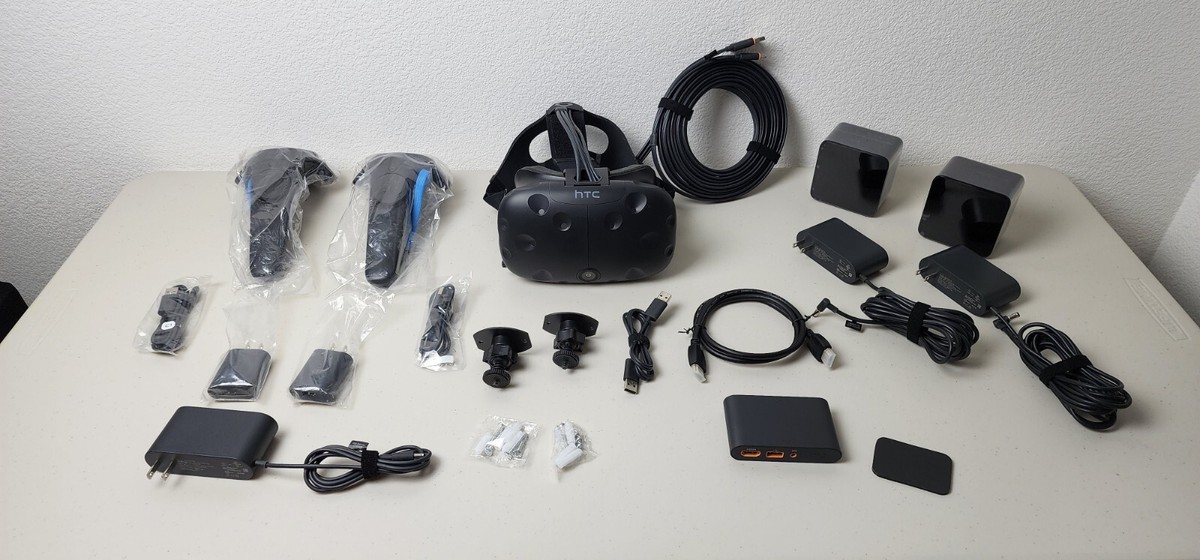HTC Vive VR Headset Full Kit System + 2 Controllers + 2 Base