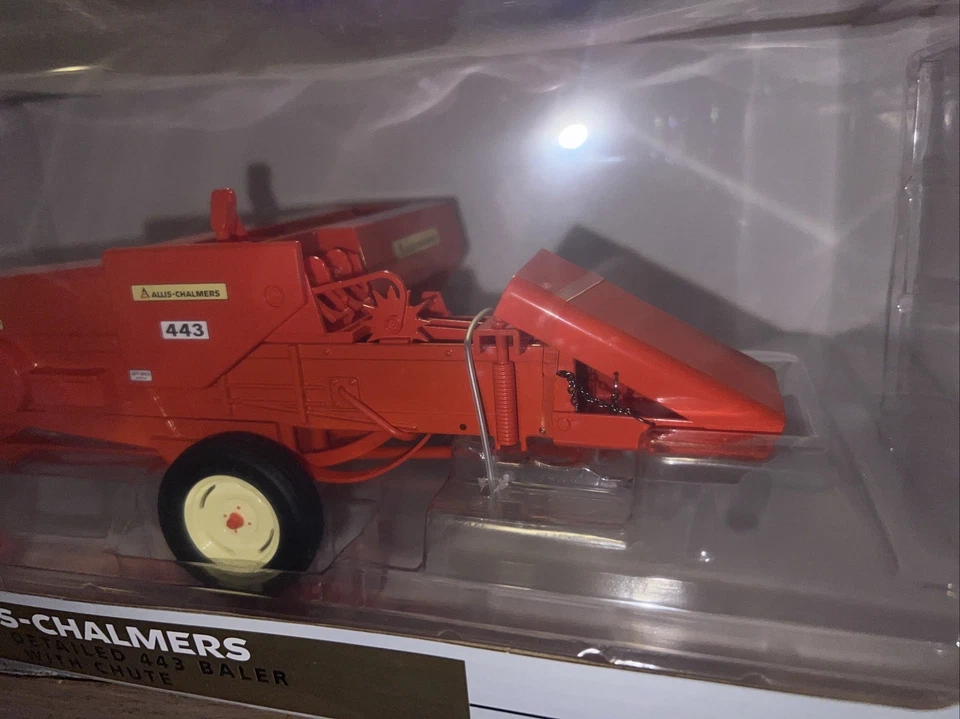 1/16 Scale Allis Chalmers 443 Baler With Chute Diecast SpecCast Hay Baler - Image 4 of 4