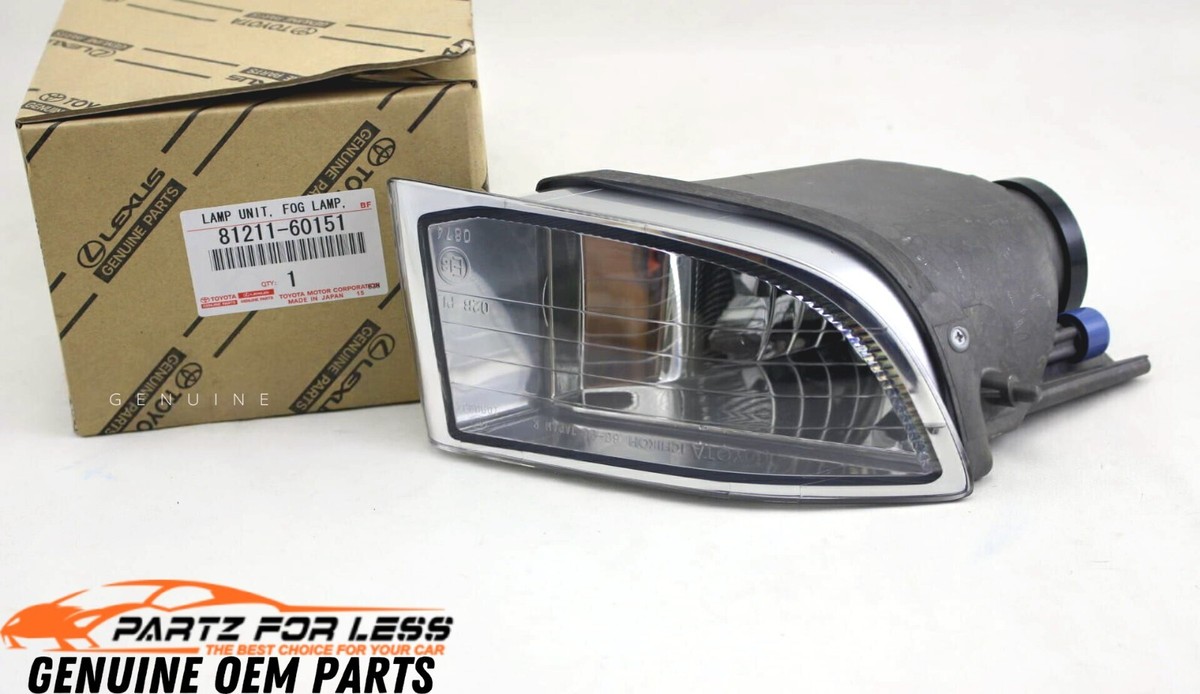 81211-60151 TOYOTA GENUINE Land Cruiser Prado LAMP UNIT, FOG LAMP