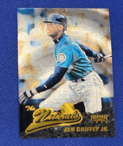 Ken Griffey Jr. #61 1996 Pinnacle Starburst card