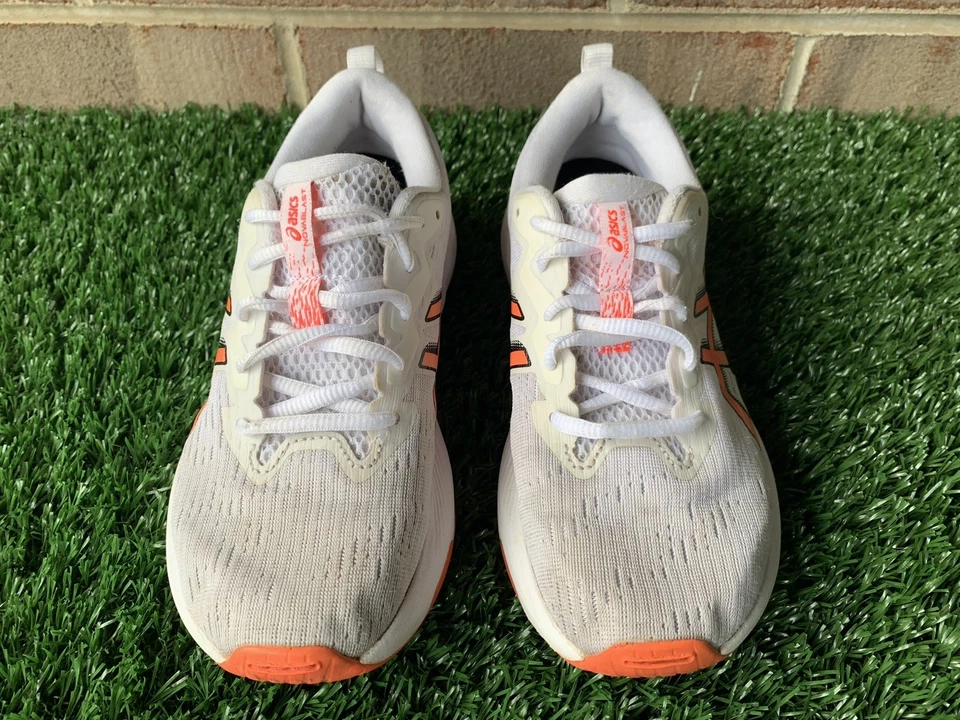 Zapatos para niños talla 5Y/6,5W - ASICS Novablast 4 GS 'White Sunrise Red' naranja negro Foto 4 de 4