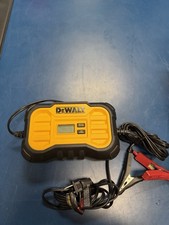 DEWALT DXAEC10 12V Automotive Battery Charger