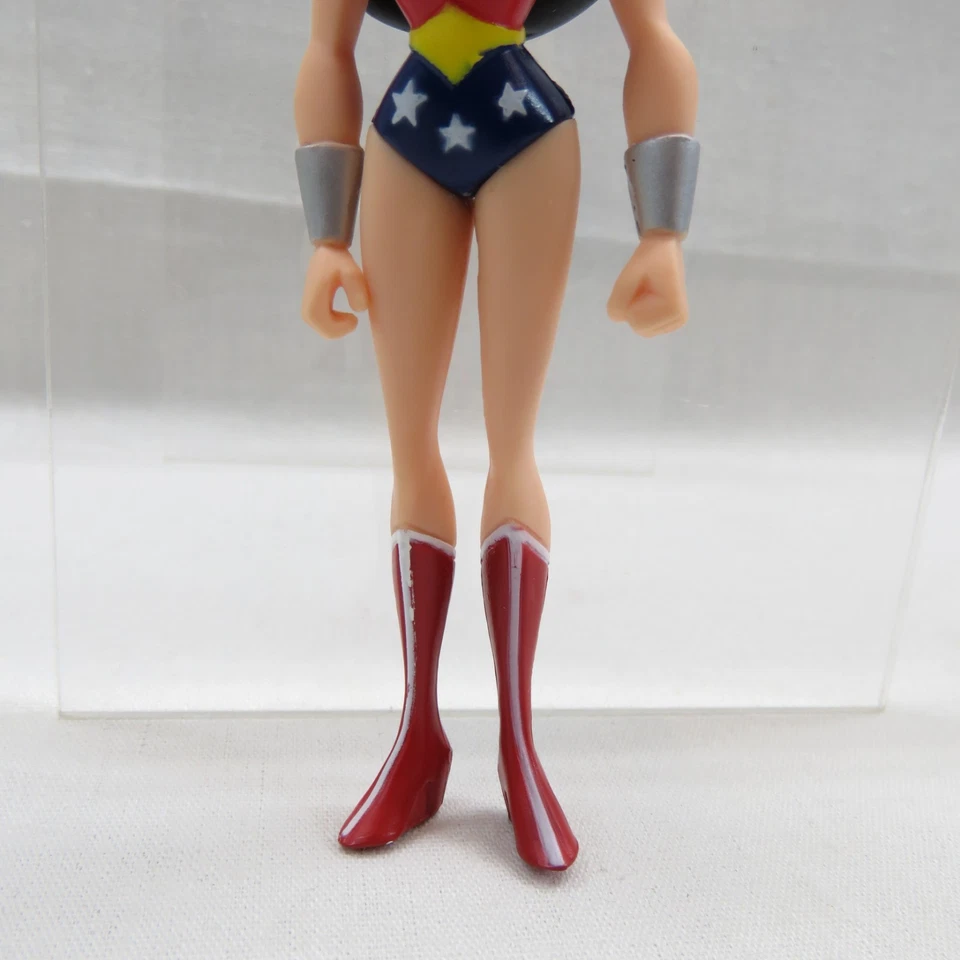 DC Universe Liga de la Justicia Colección Ilimitada de Fan Pack de 3 Wonder Woman Flash Foto 4 de 4