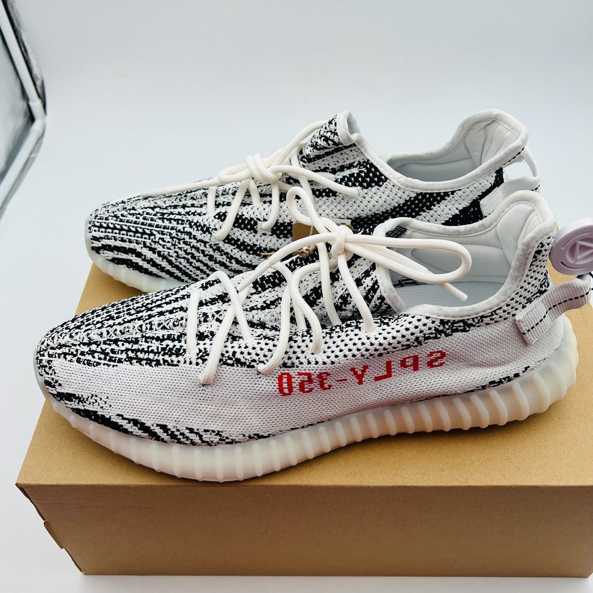 Size 13.5 - adidas Yeezy Boost 350 V2 Zebra 889773948142| eBay Size 13.5 - adidas Yeezy Boost 350 V2 Zebra 889773948142| eBay