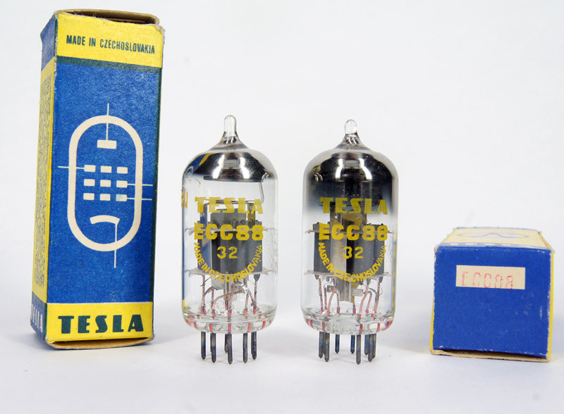 Mullard ECC88⁄6DJ8 同一ロット NOS品ペア #3459 英ムラード Mullard ECC88⁄6DJ8 同一ロット NOS品ペア #3459 英ムラード