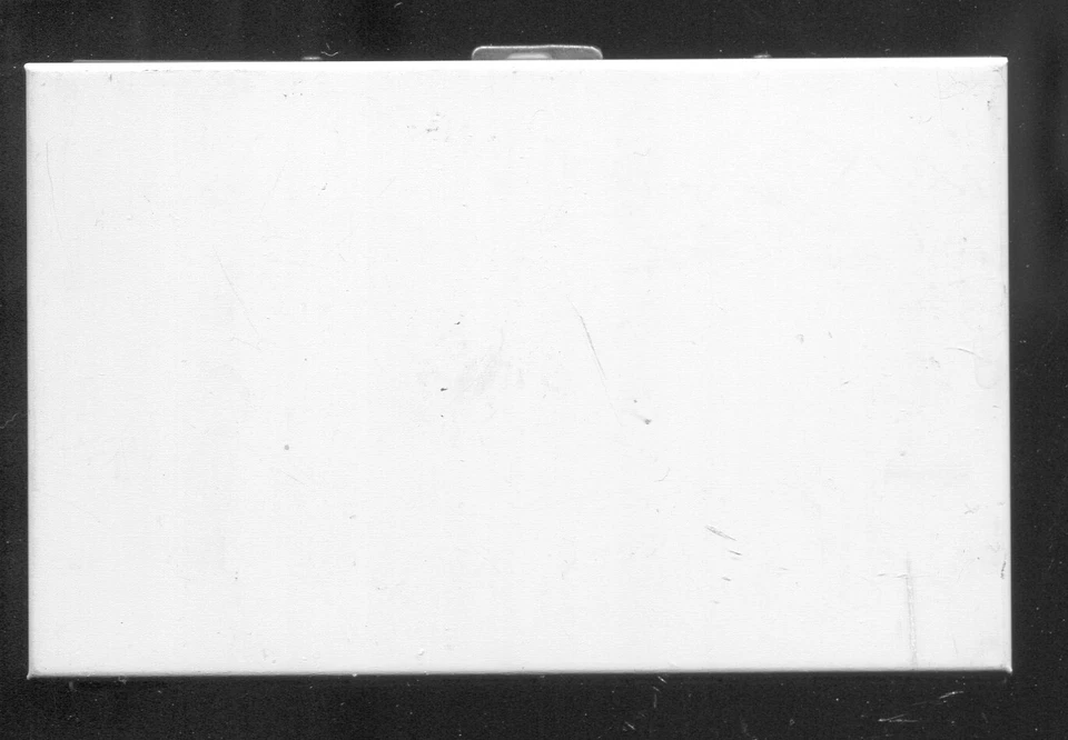 5 PC. HERRAMIENTA DE MANICURA SRT EN CAJA METÁLICA (Archivo, Cortapelos, Pinzas, Tijeras y Empujador Foto 3 de 3