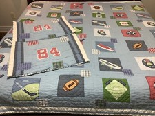 Pottery Barn Kids Sports Full Queen Quilt  2 Shams