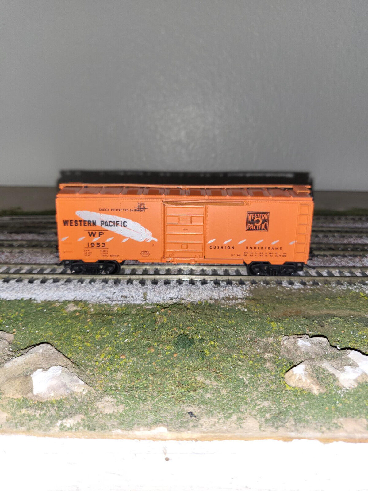 Picture 1 of 6