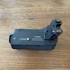 Genuine Canon BG-E7 Battery Grip for 7D