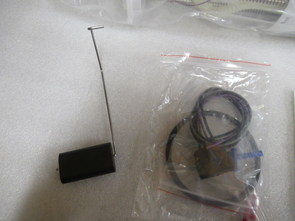 Conjunto de bomba de combustible Chevrolet Express GMC Savana Van 1500 1998-2002 sin caja E3971M Foto 4 de 4