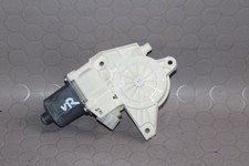 Mercedes Benz W246 B-Klasse Fensterhebermotor vorne rechts A 2469065200 Mercedes Benz W246 B-Klasse Fensterhebermotor vorne rechts A 2469065200