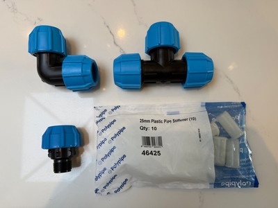 POLYPIPE 25MM Polyfast Equal TEE / Winkel - MDPE - NETZWASSER - MWST registriert