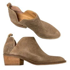 Lucky Brand Fayth 2 Women Sz 9M 40 Taupe Faux Leather Ankle Booties Block Heel