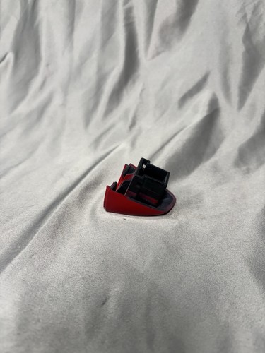 AUDI Q3 F3 FRONT RIGHT HANDLE CAP COVER LHD 5G0839168DGRU ORIGINAL RED - Picture 4 of 5