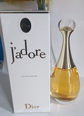 J,ADORE Christian  ,perfume  3.4 Floz 100 mL For Women's