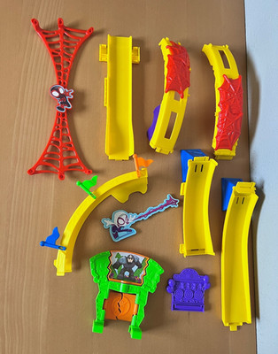 Marvel Spiderman Spidey Super Loop Track Set Replacement Parts Pieces Incomplete