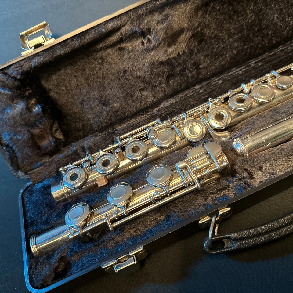 Flauta de agujero abierto Armstrong 303BE _ Cabeza de plata esterlina EXCELENTE ESTADO- Foto 2 de 4