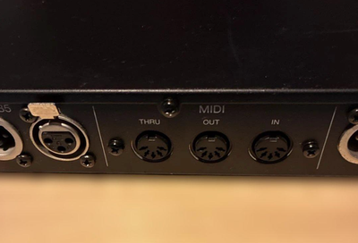 Yamaha YDG2030 Graphic Equalizer Guitar Effect Rack Unit Ac100v