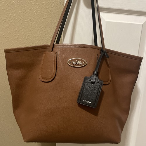 Coach F1482 Handtasche Beuteltasche Schultertasche Logo Leder braun GV gebraucht 8e5cab998120291 - Bild 13 von 14