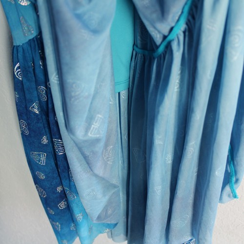 Vestido Blackmilk S Avatar The Last Airbender Sheer Midaxi malla ombre azul plata - Imagen 10 de 13